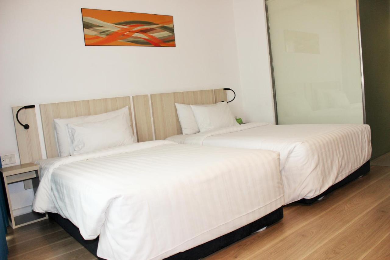 Liberty Hotel Saigon Greenview Bandar Ho Chi Minh Luaran gambar