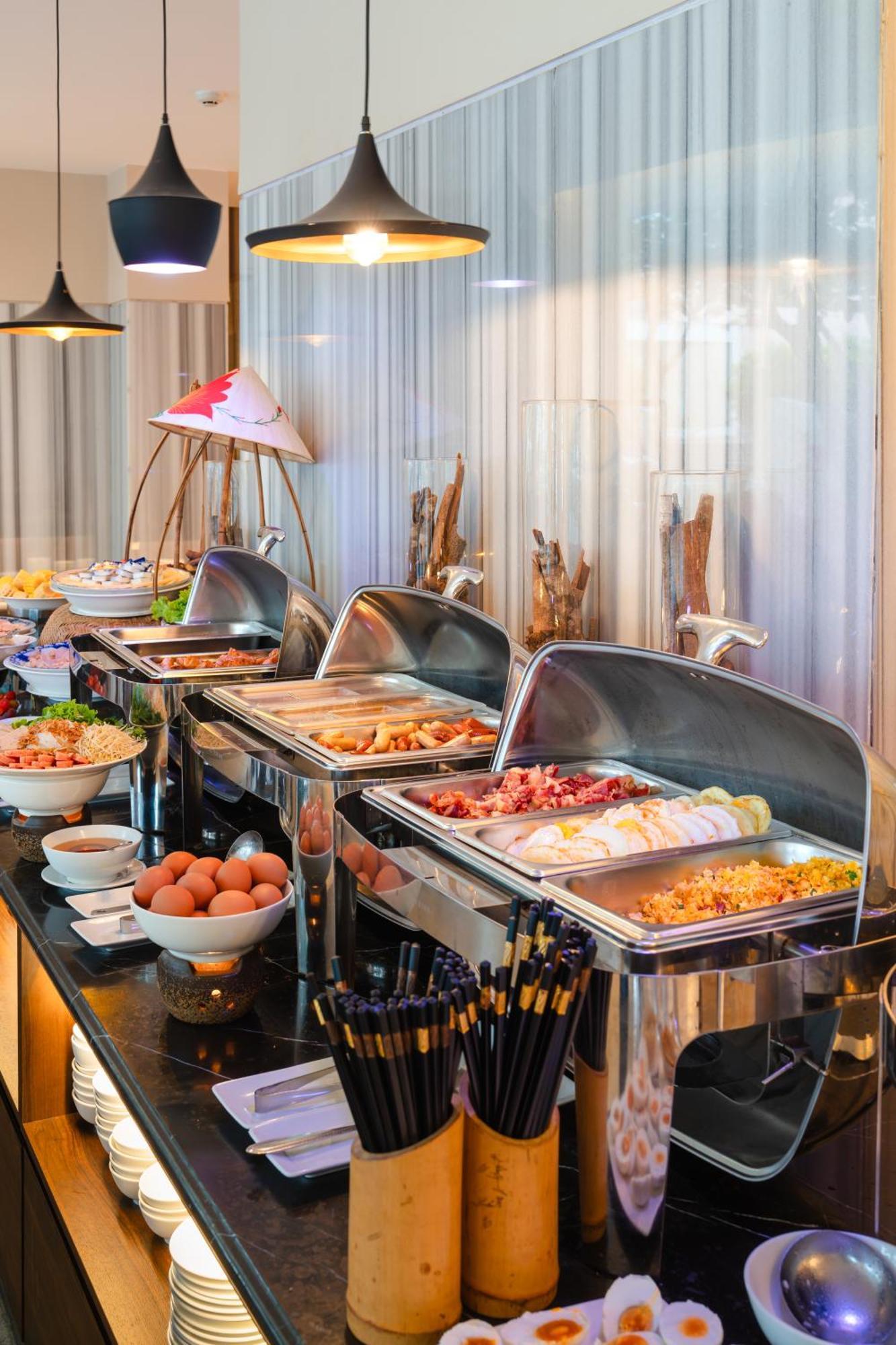 Liberty Hotel Saigon Greenview Bandar Ho Chi Minh Luaran gambar