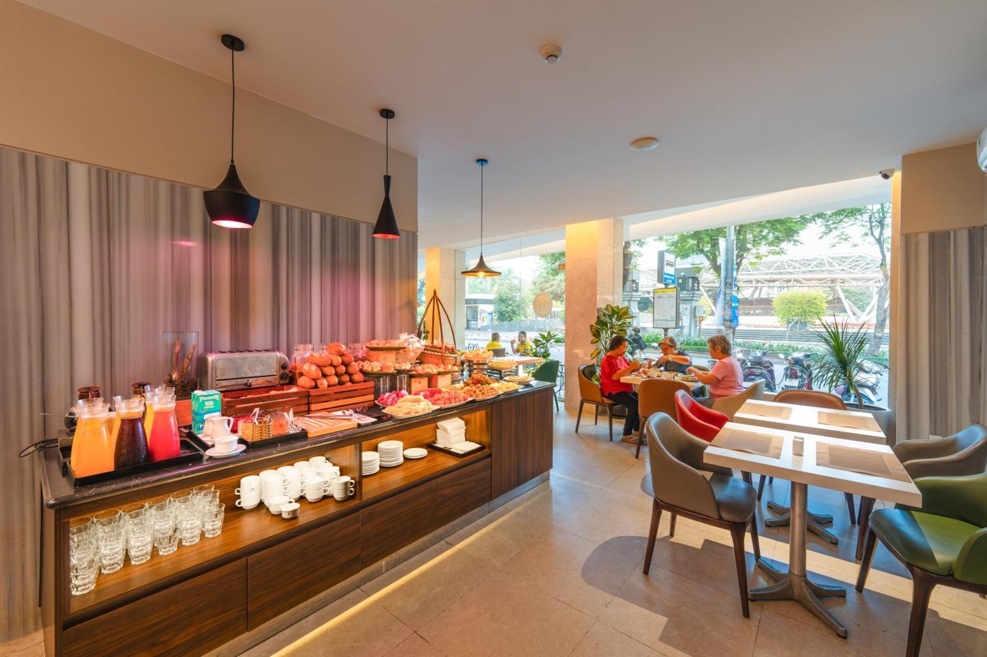 Liberty Hotel Saigon Greenview Bandar Ho Chi Minh Luaran gambar