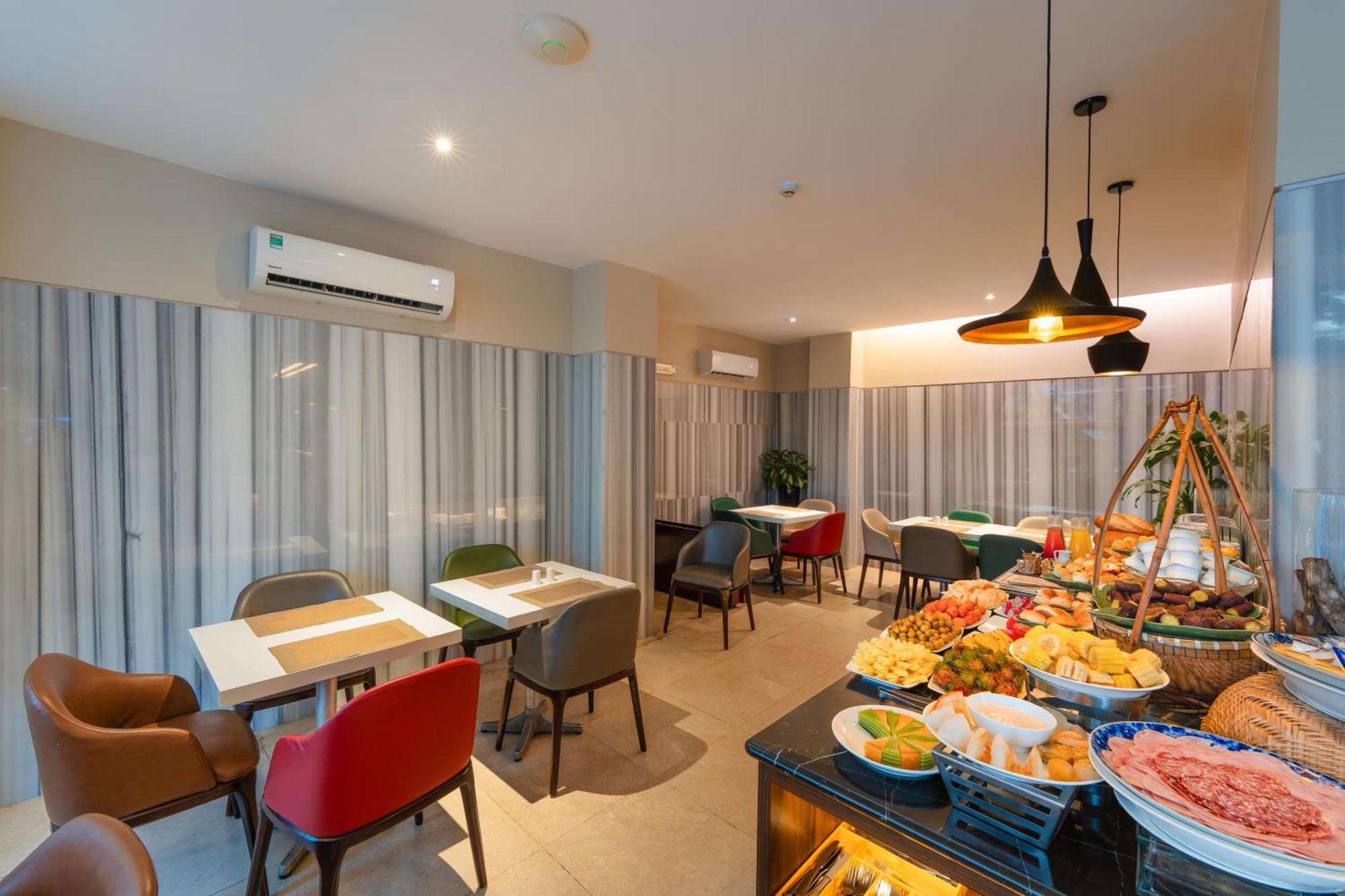 Liberty Hotel Saigon Greenview Bandar Ho Chi Minh Luaran gambar