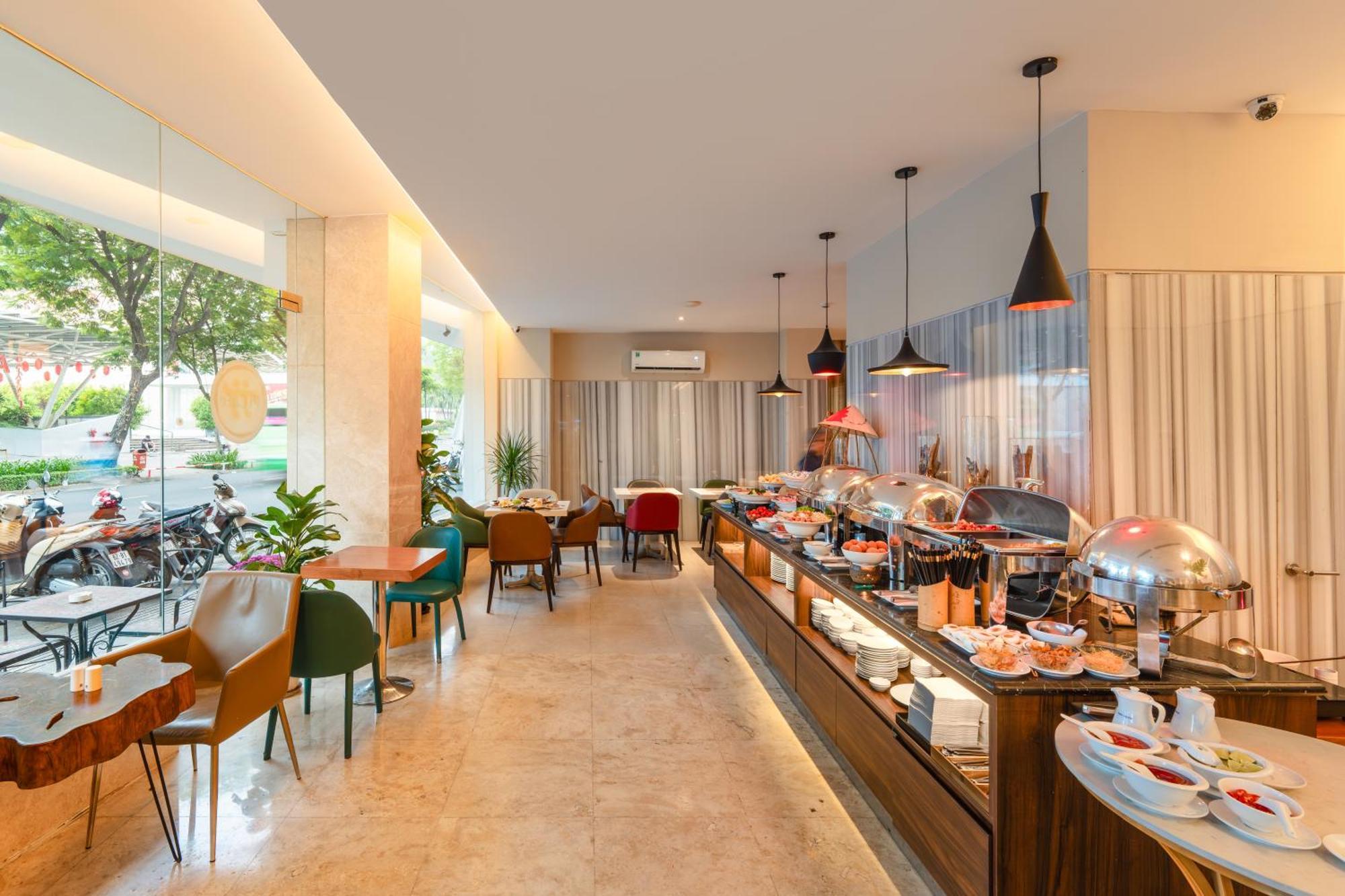 Liberty Hotel Saigon Greenview Bandar Ho Chi Minh Luaran gambar
